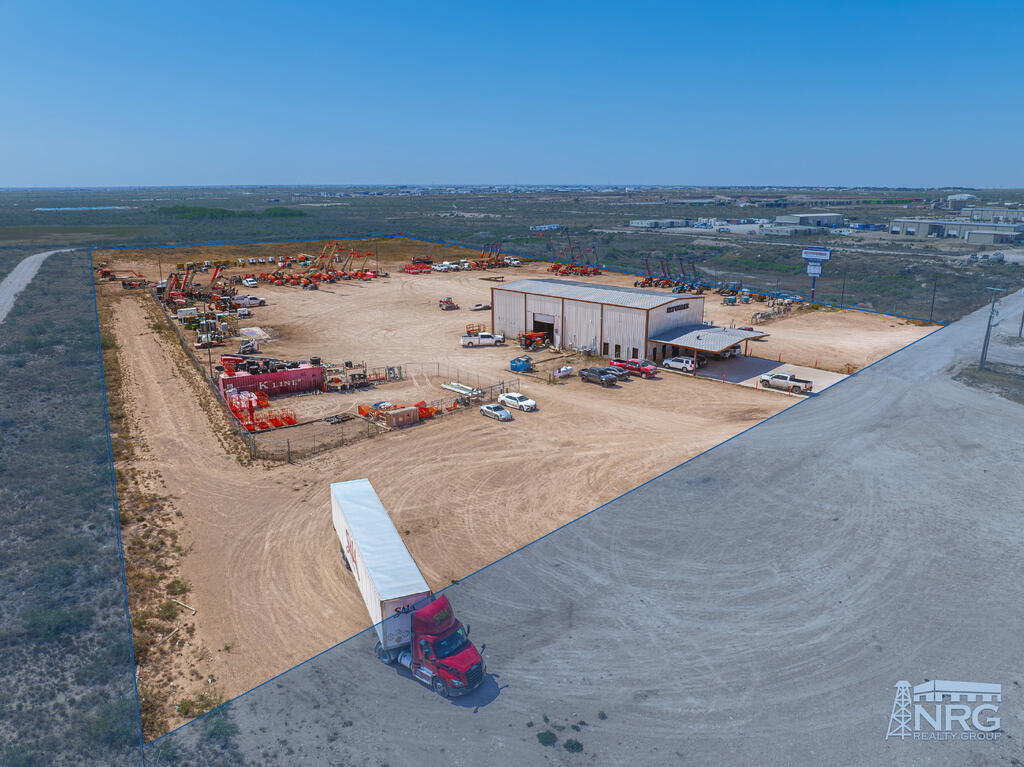 8701 W County Rd 130 — photo