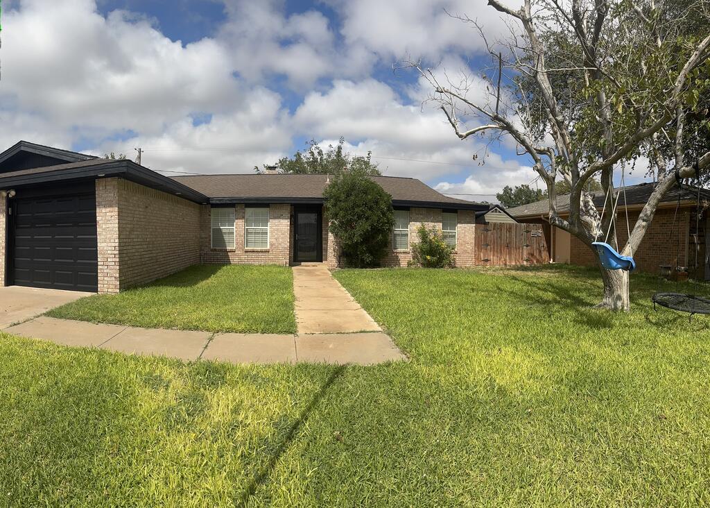 403 Crenshaw Dr — photo