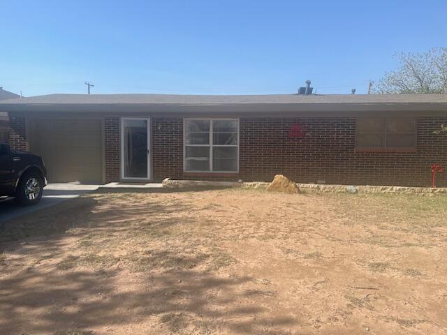 4314 Mercedes Dr — photo