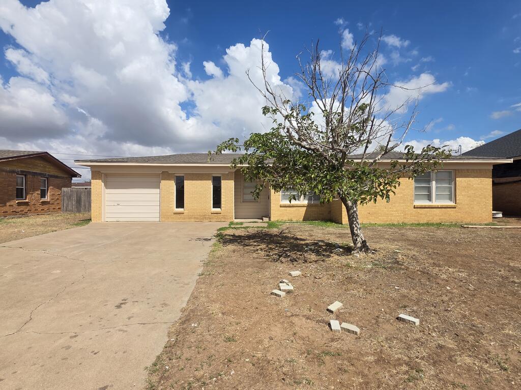 4210 Pasadena Dr — photo