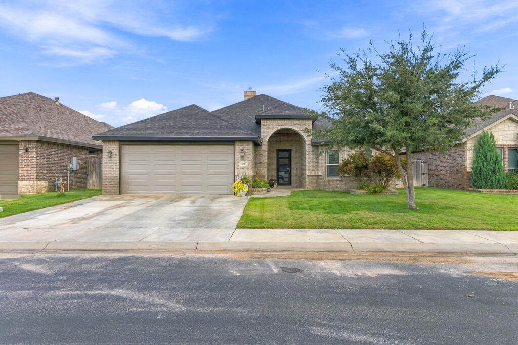 1203 Convair Dr — photo