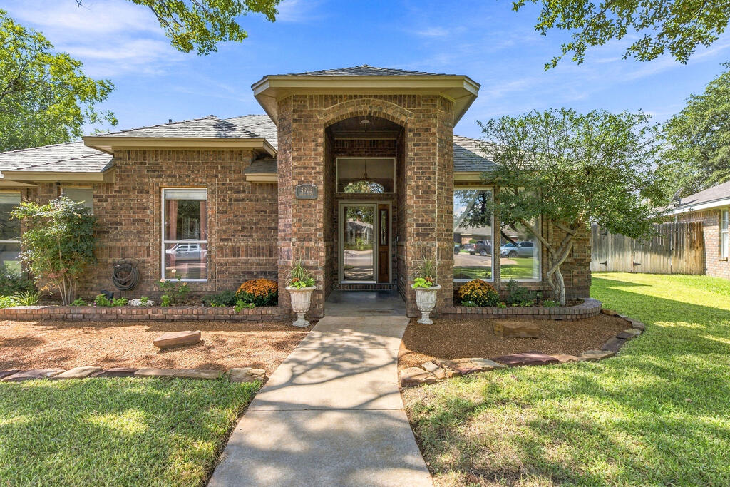 4903 Fields Place, Midland, TX 79705 — photo 2