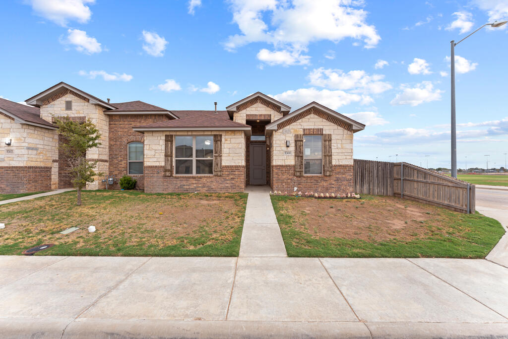 5300 Freedom Court — photo