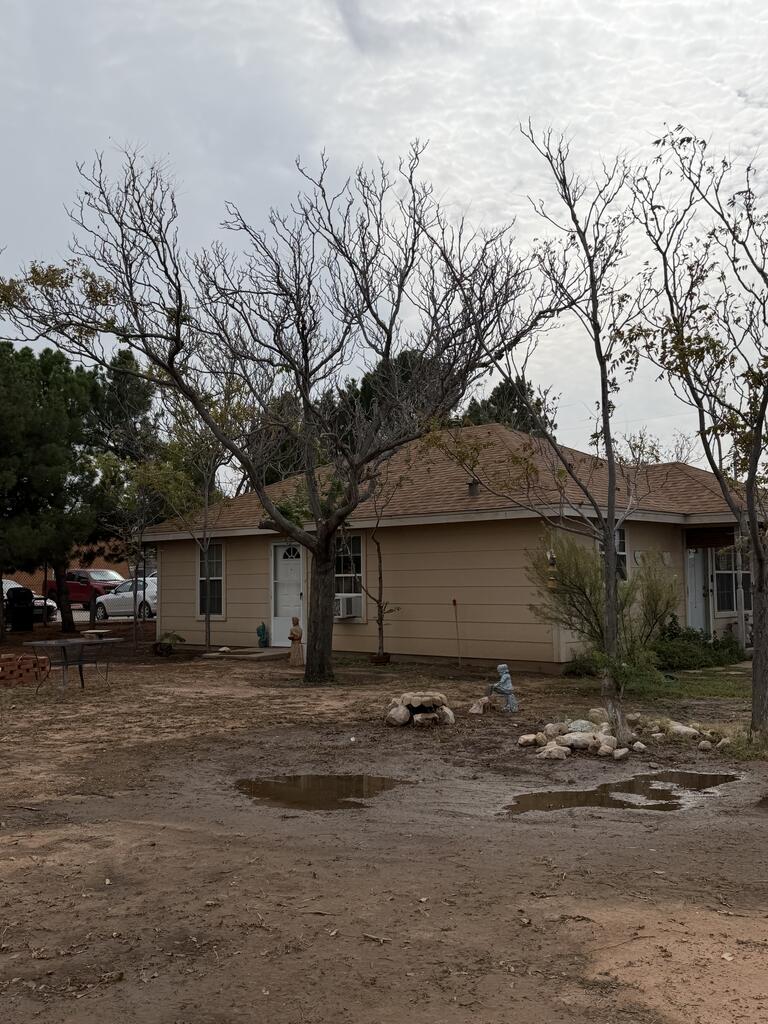 412 E Golf Course Rd — photo
