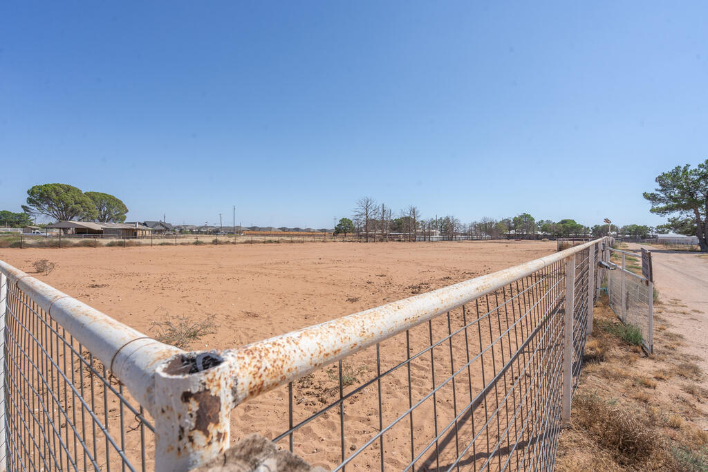 7900 E County Rd 110, Midland, TX 79706 — photo 3