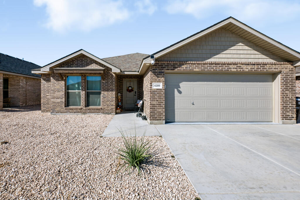 6209 Rain Lily Ln — photo