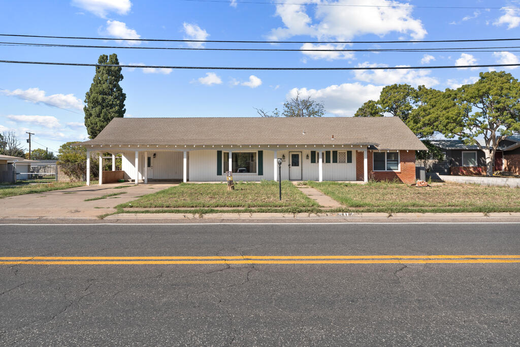 802 W Golf Course Road, Midland, TX 79701 — photo 2