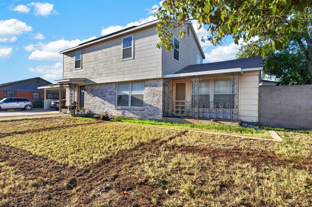 1315 E Parker Ave — photo