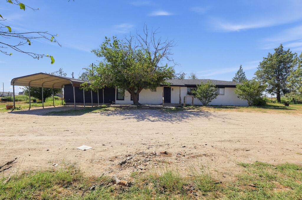 809 N Tubb Road, Big Spring, TX 79720 — photo 2