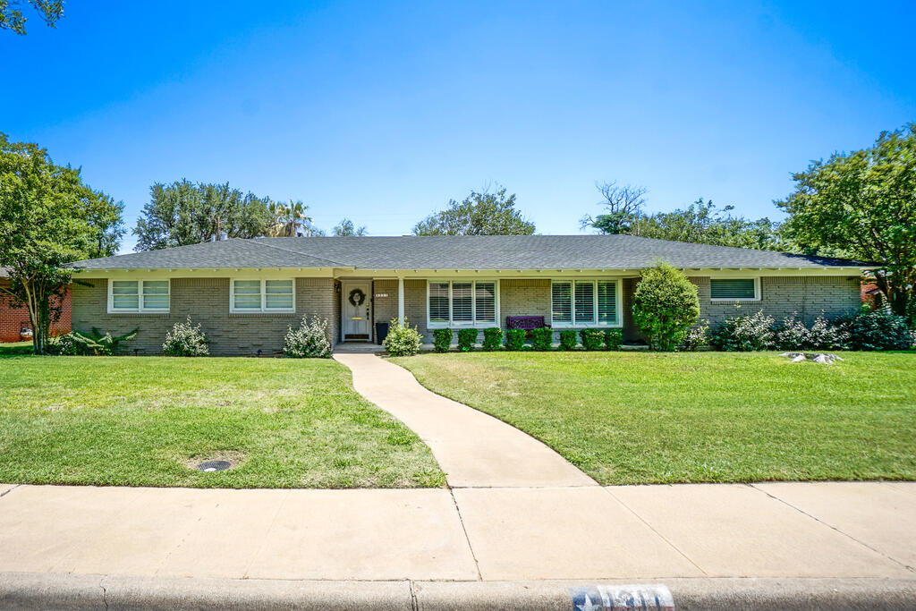 1311 Lawson Ave — photo