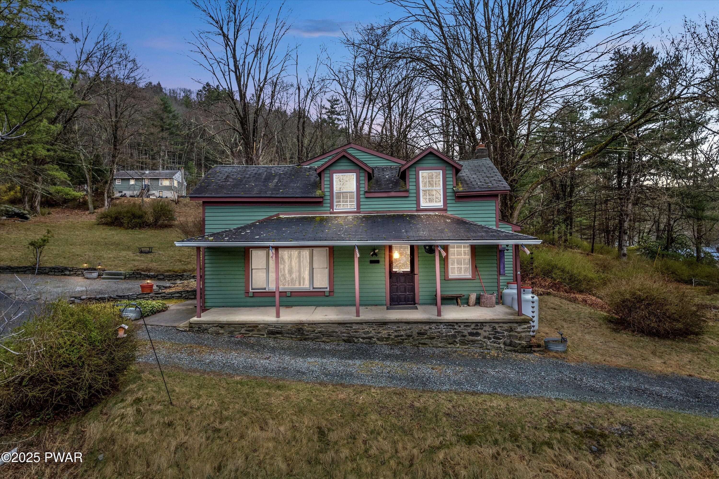 111 Delaware Drive — photo