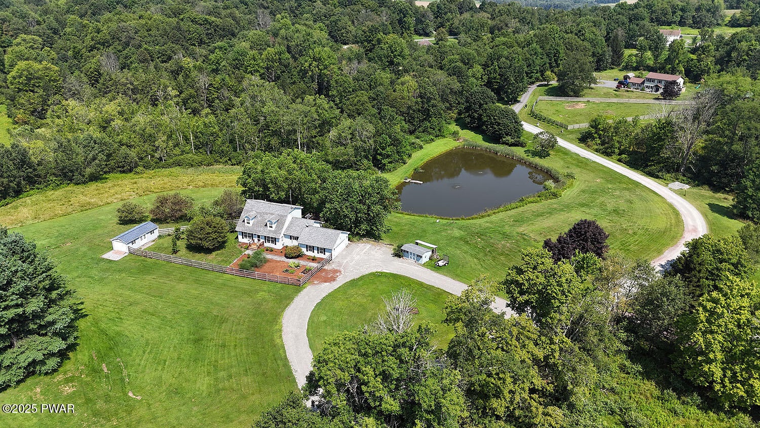 59 Delaware Drive — photo