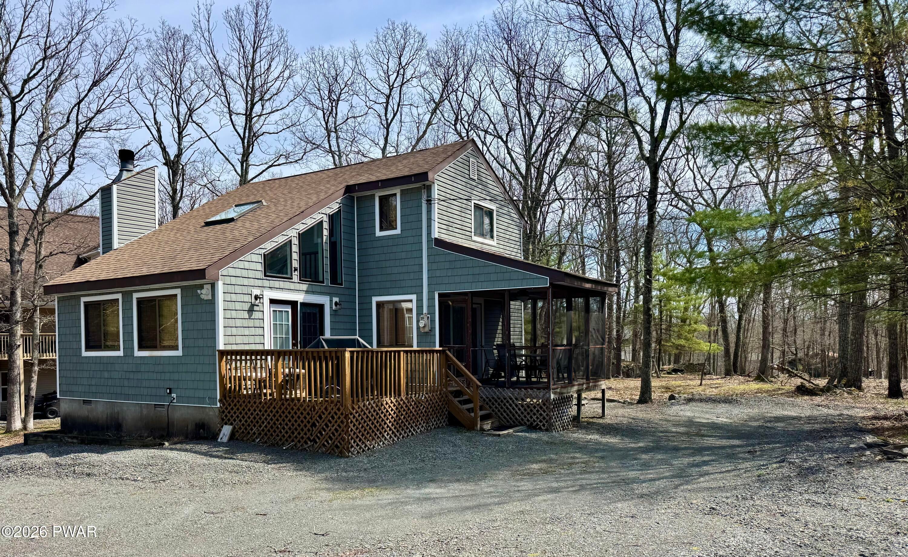 215 Tanager Road — photo
