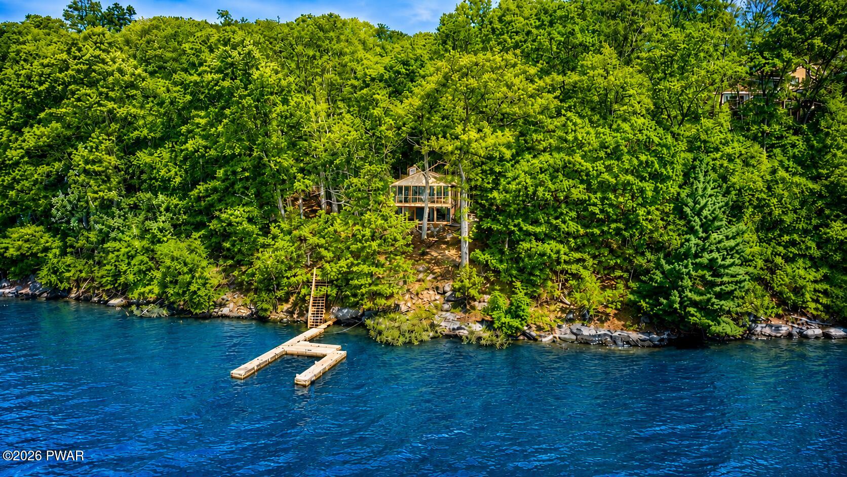 62 E Lakeside Drive — photo