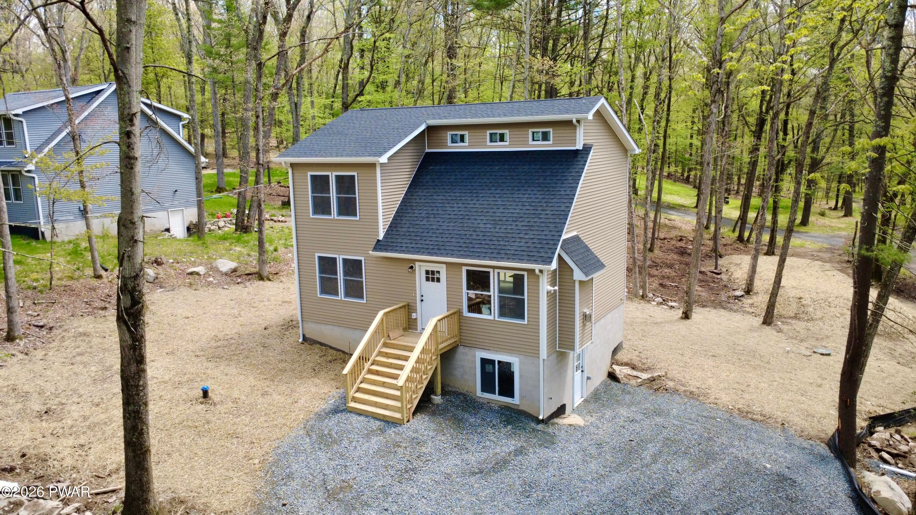 101 Pine Drive — photo