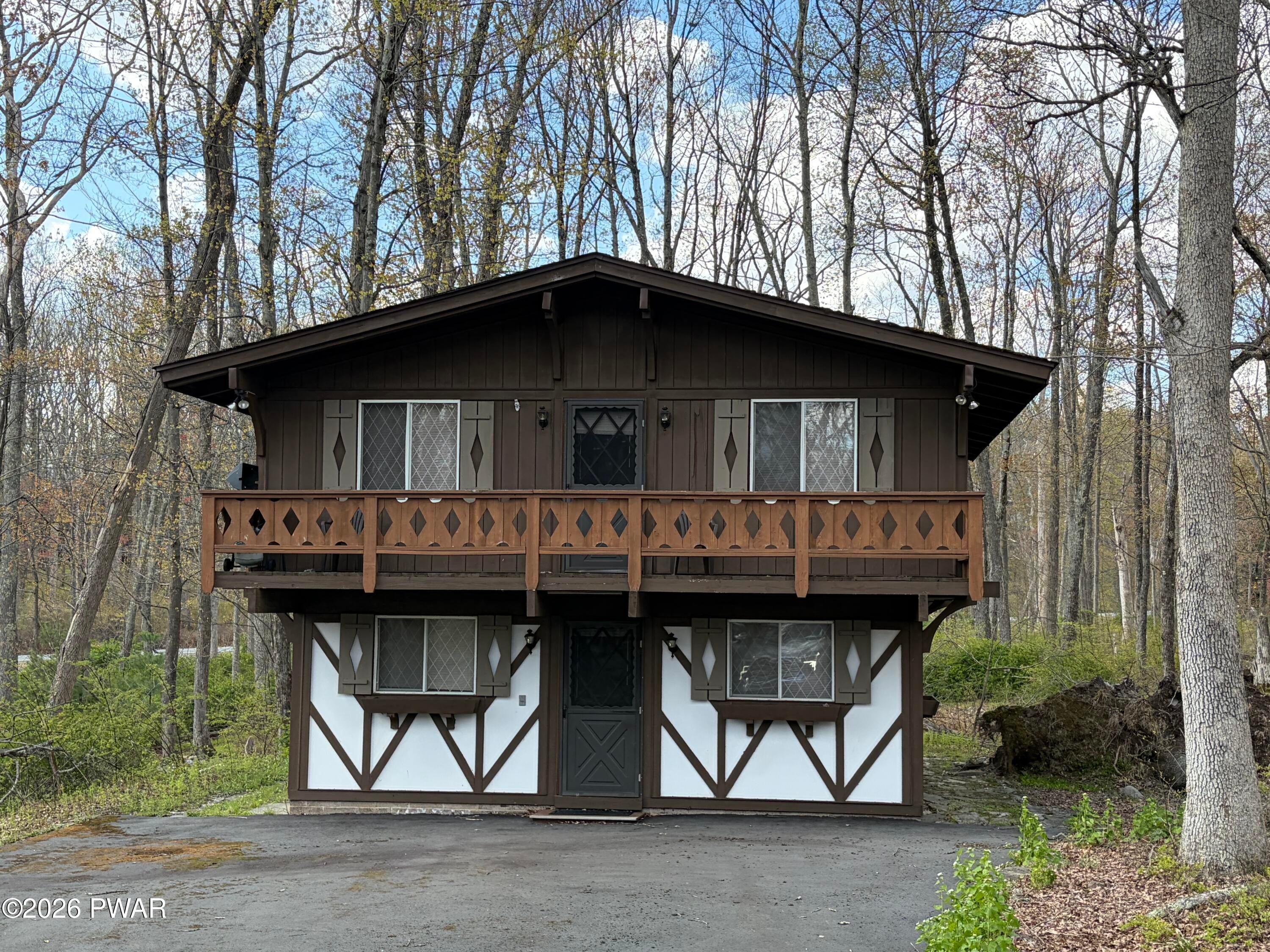 802 Burning Tree Court — photo