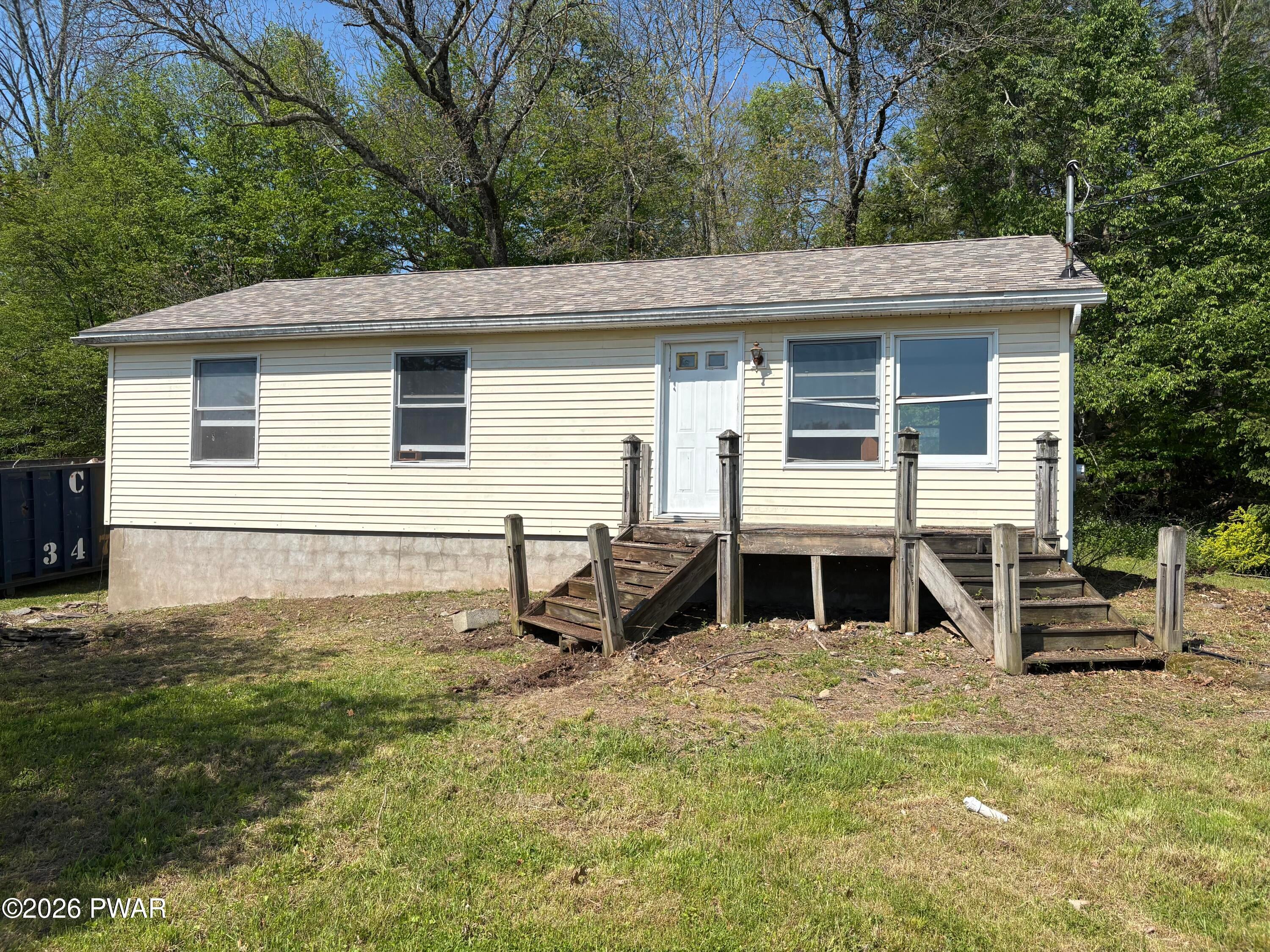 77 Bavarian Hill Road — photo