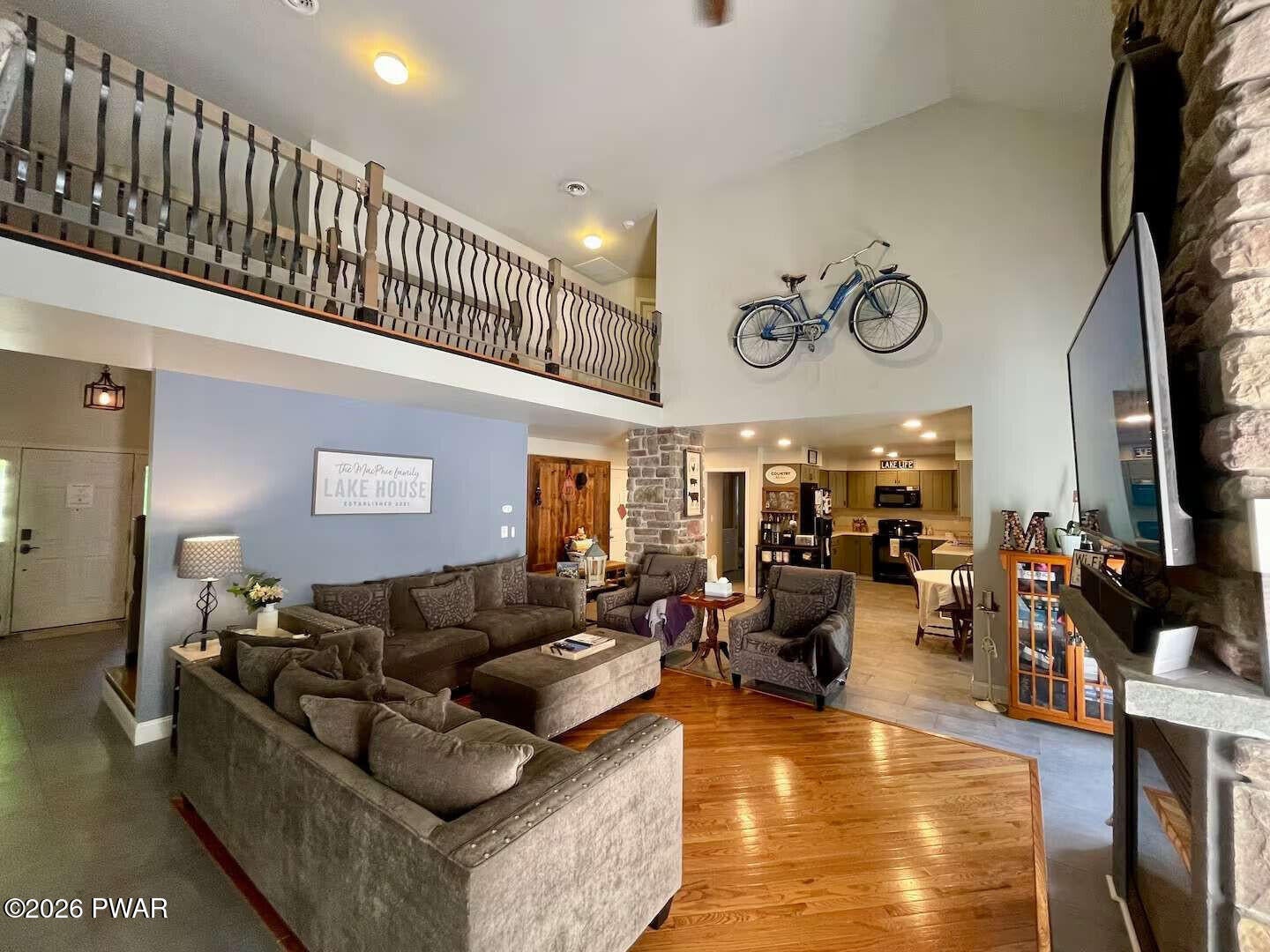 75 Parkwood Drive — photo