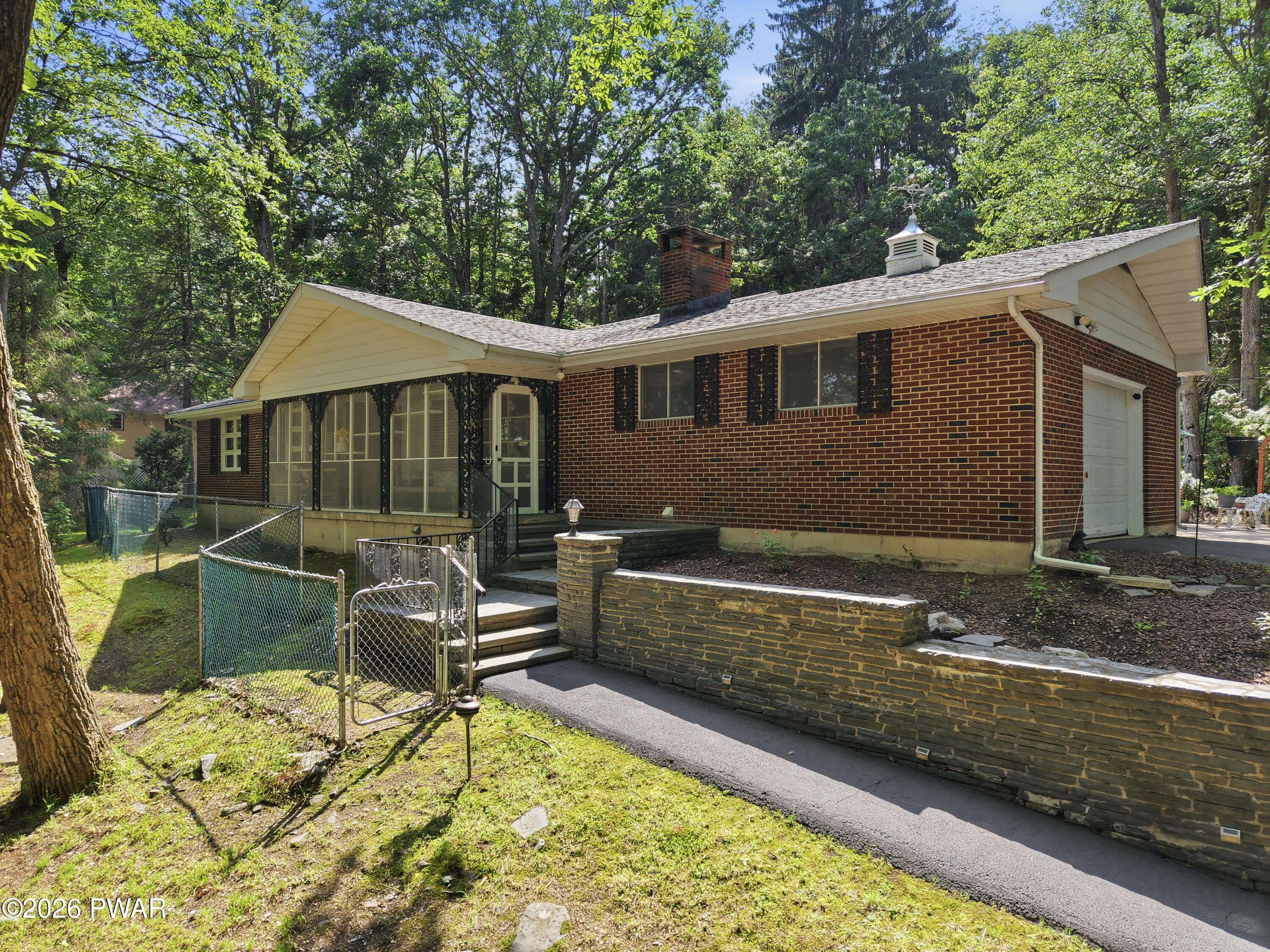 120 Water View Drive — photo