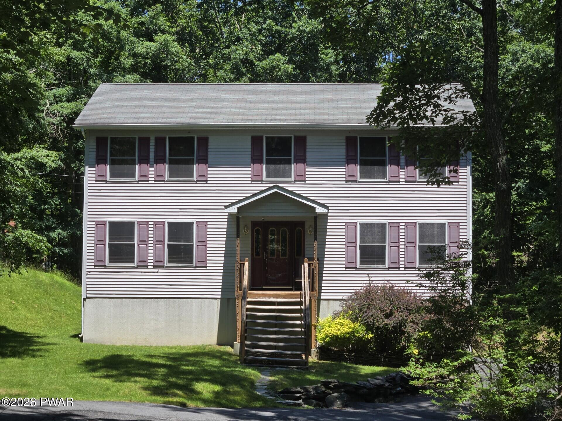 102 Bobwood Lane — photo
