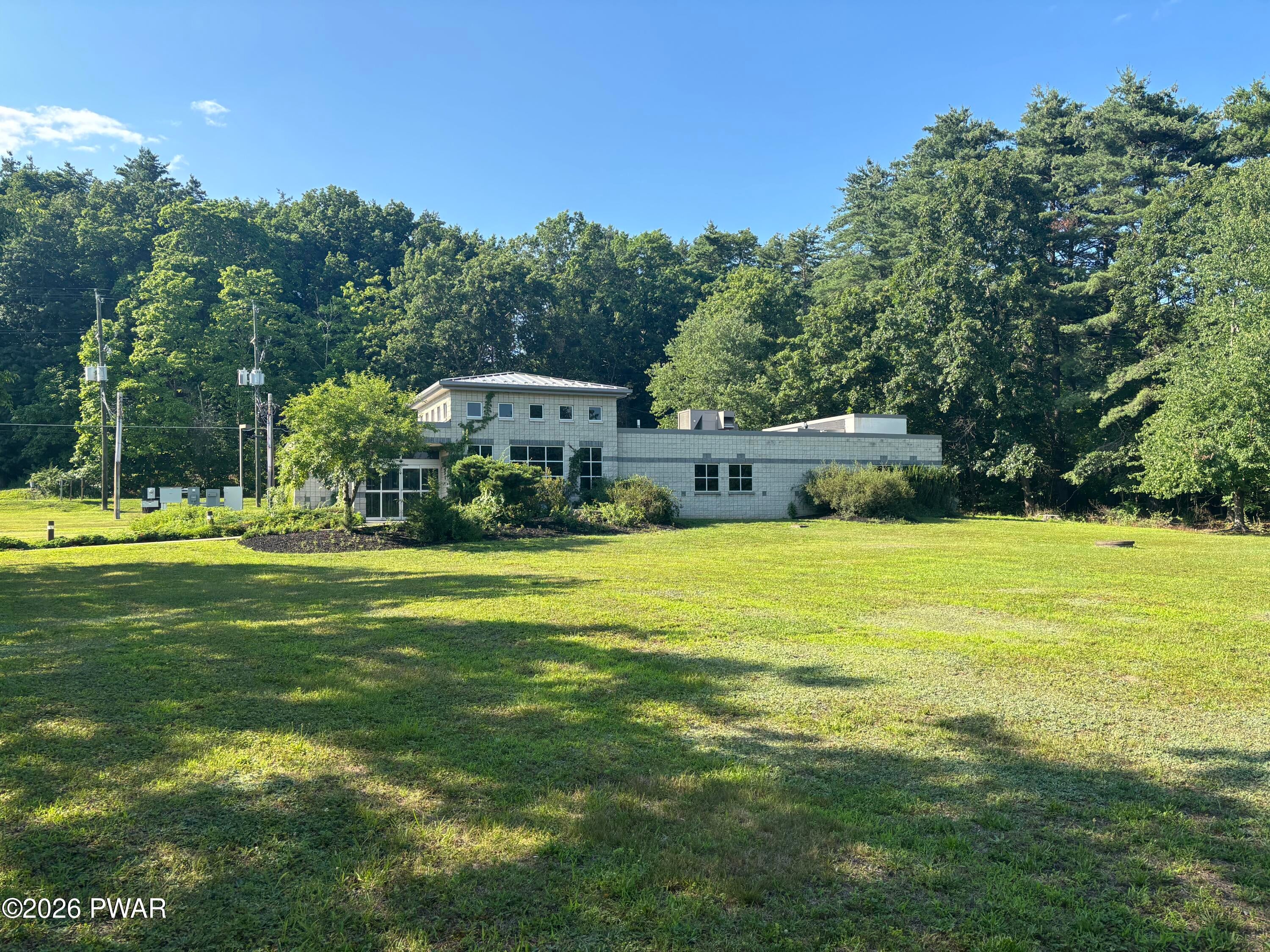113 Pocono Drive — photo