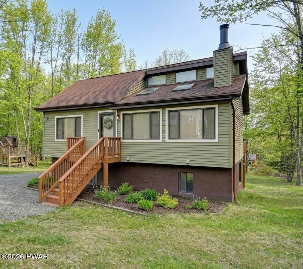 19 Woodcrest Lane — photo