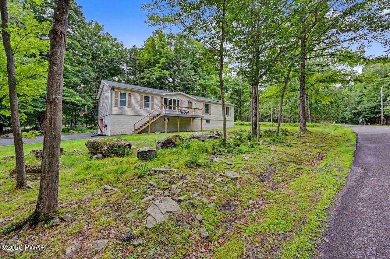 4 Rockway Court — photo