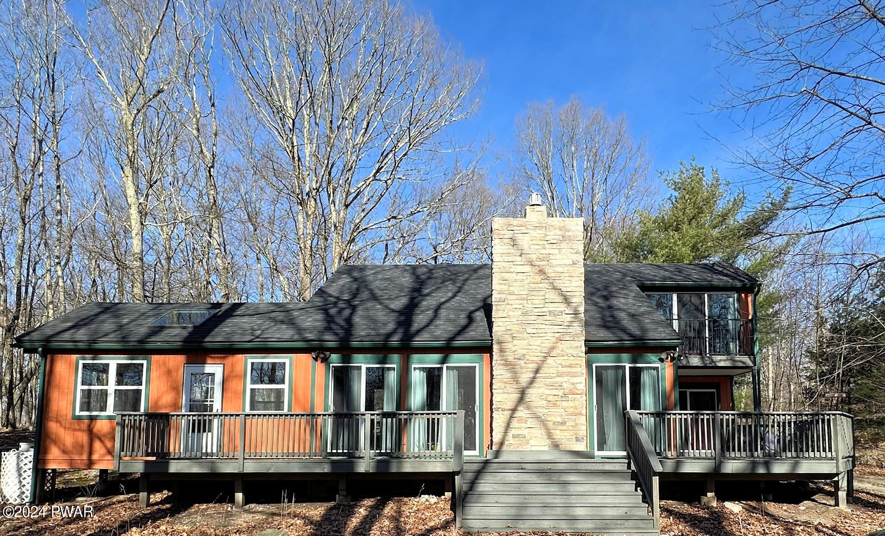 402 Canoebrook Drive — photo