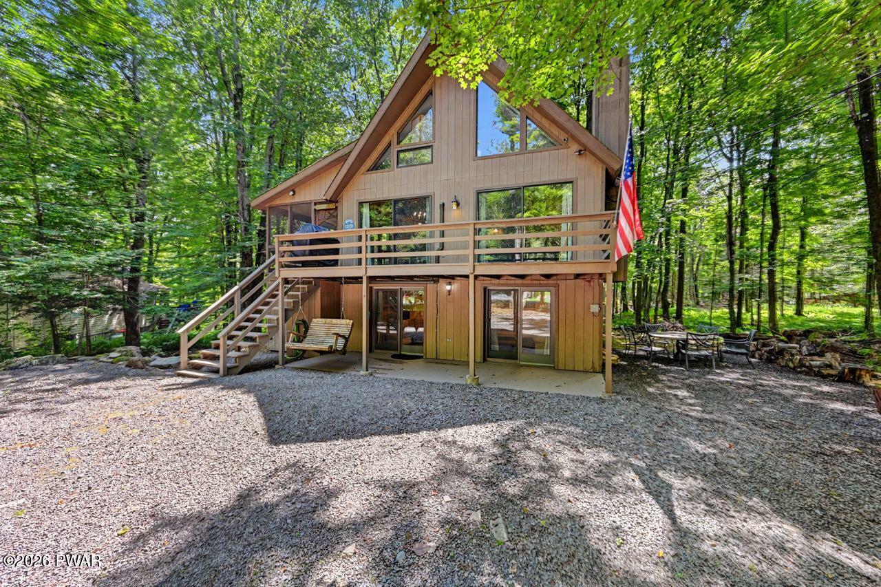 8 Deerfield Court — photo