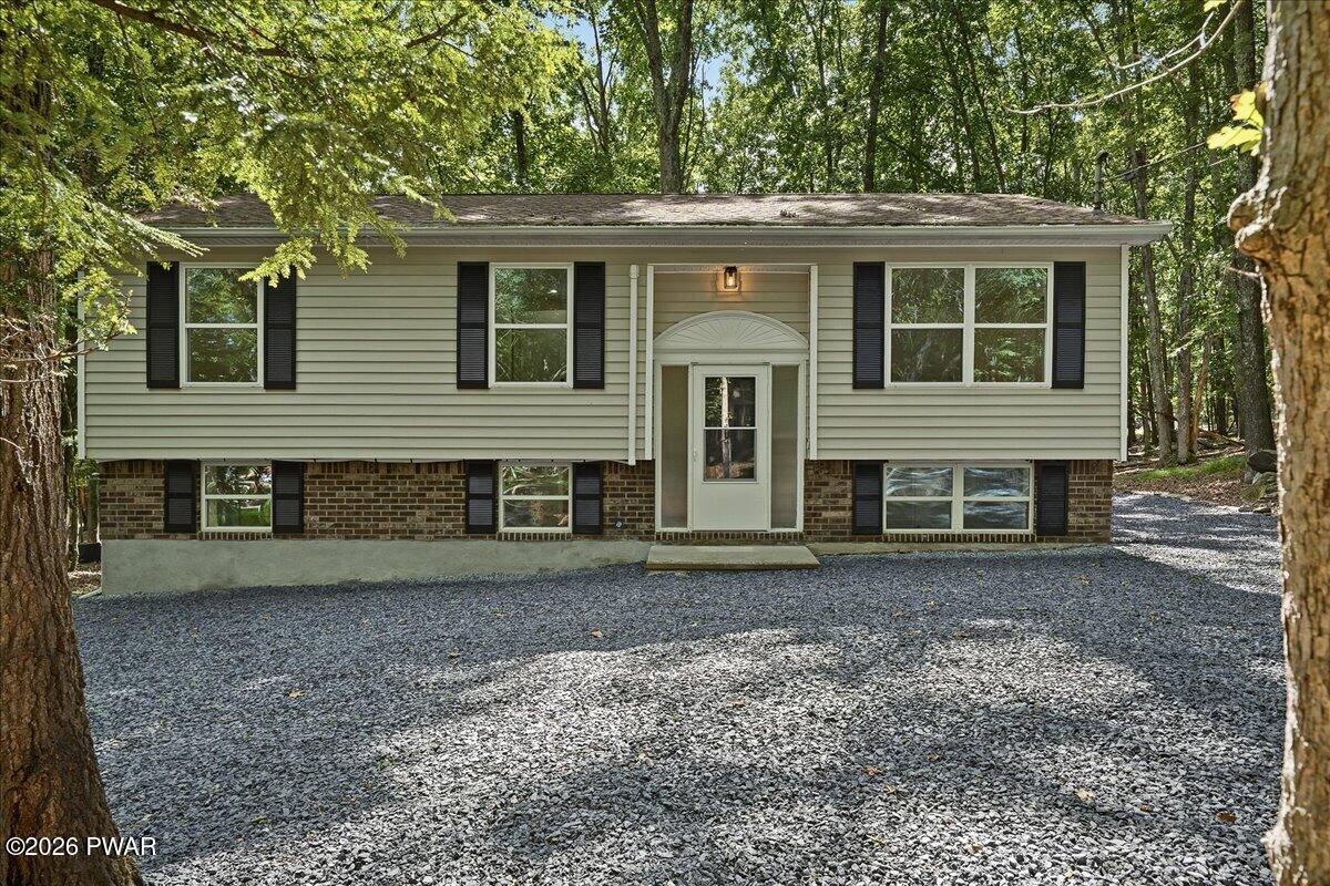 5609 Cub Lane — photo