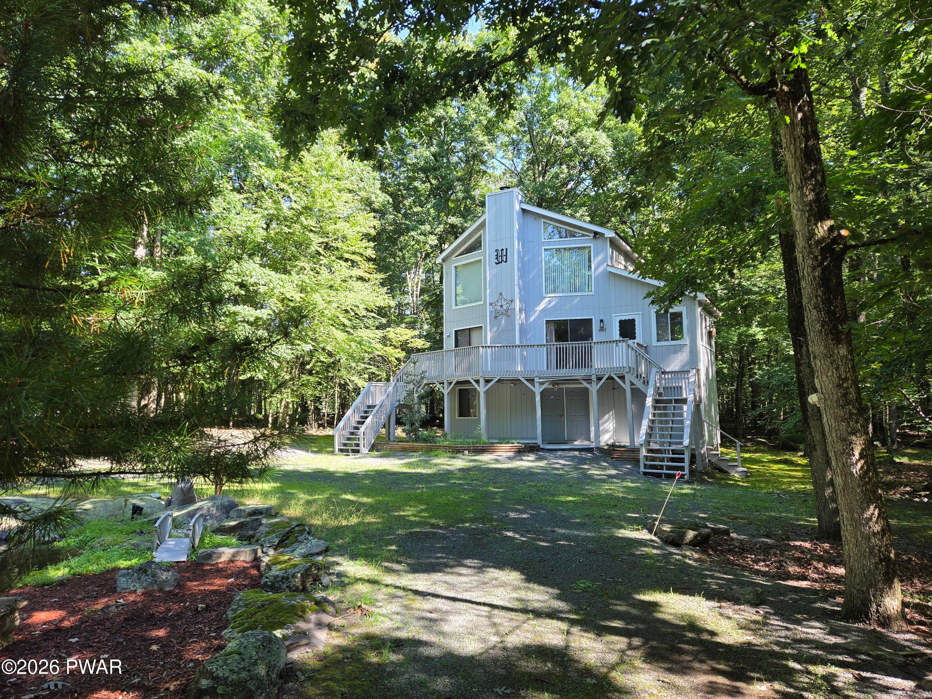 329 Falling Waters Boulevard — photo