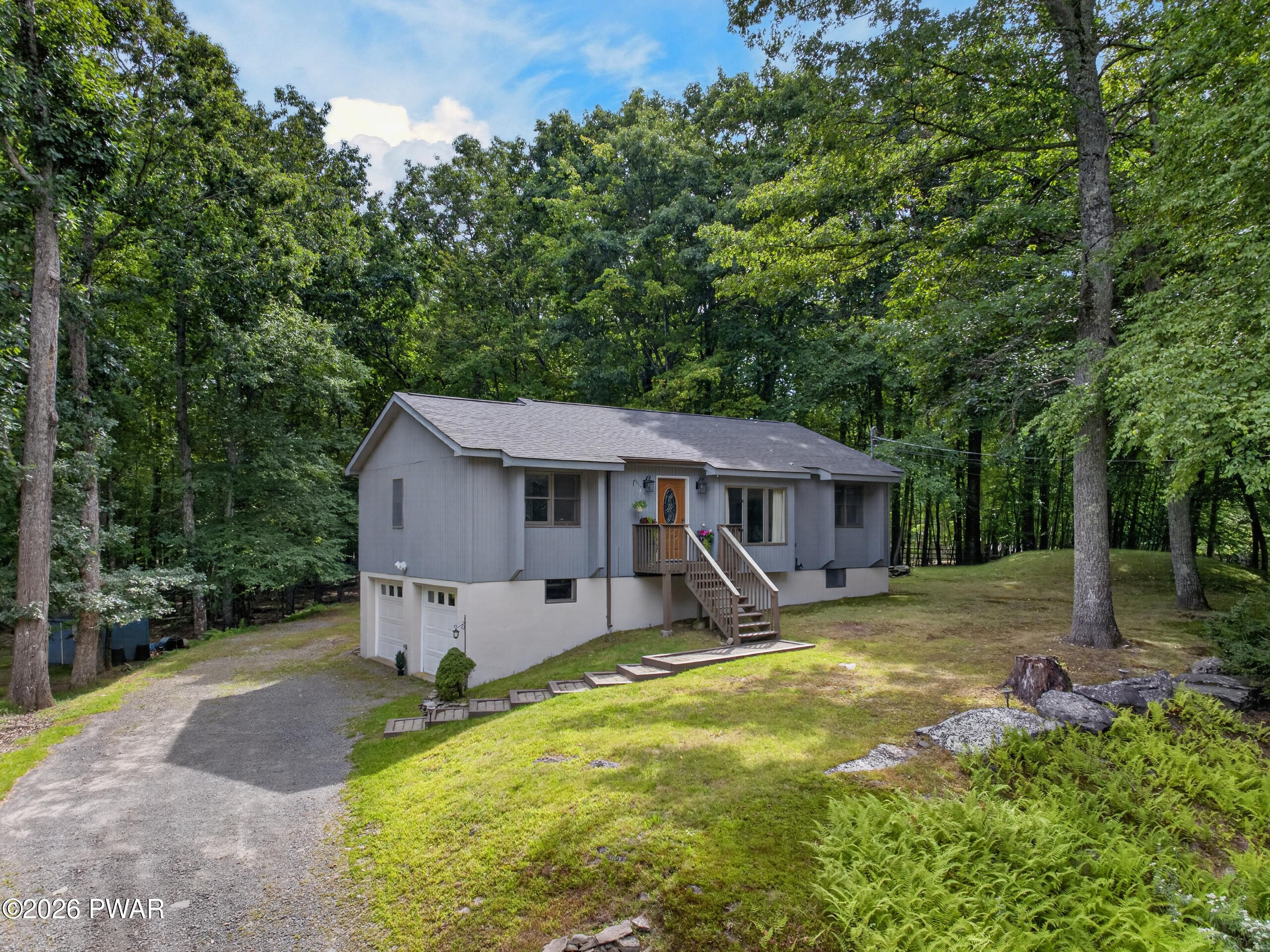 104 Inverness Court — photo