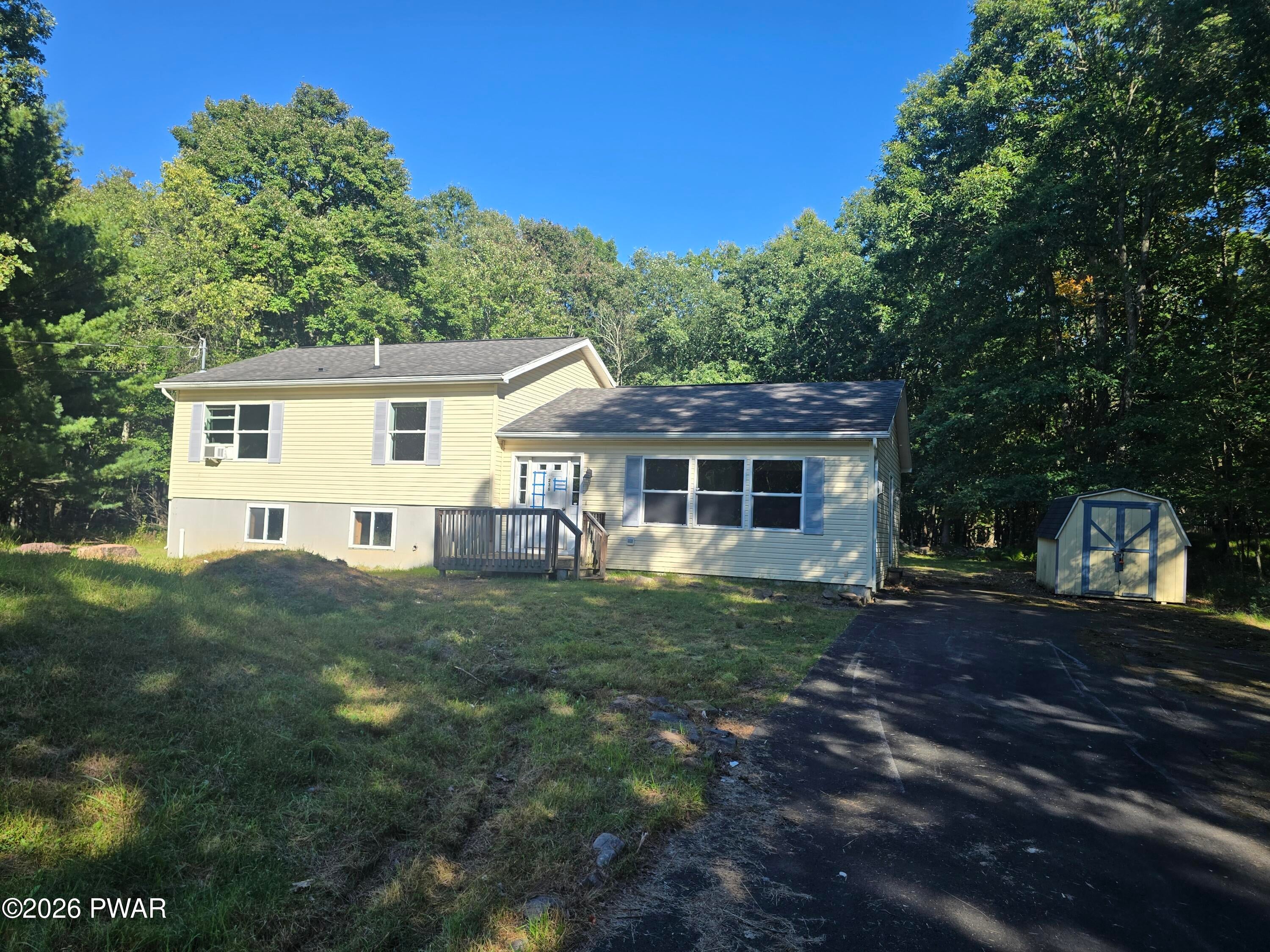 236 Keats Lane — photo