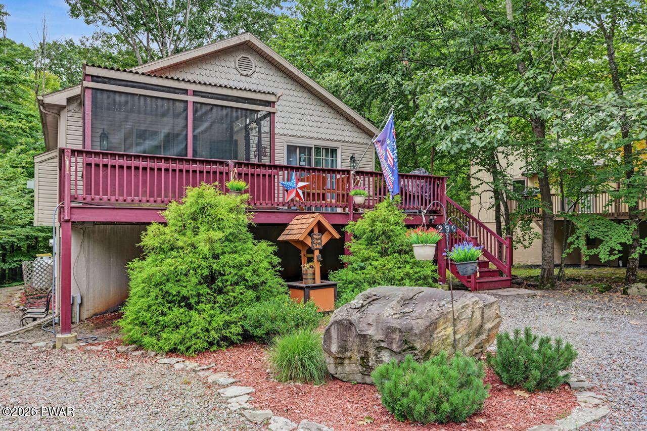 290 Chestnuthill Drive — photo