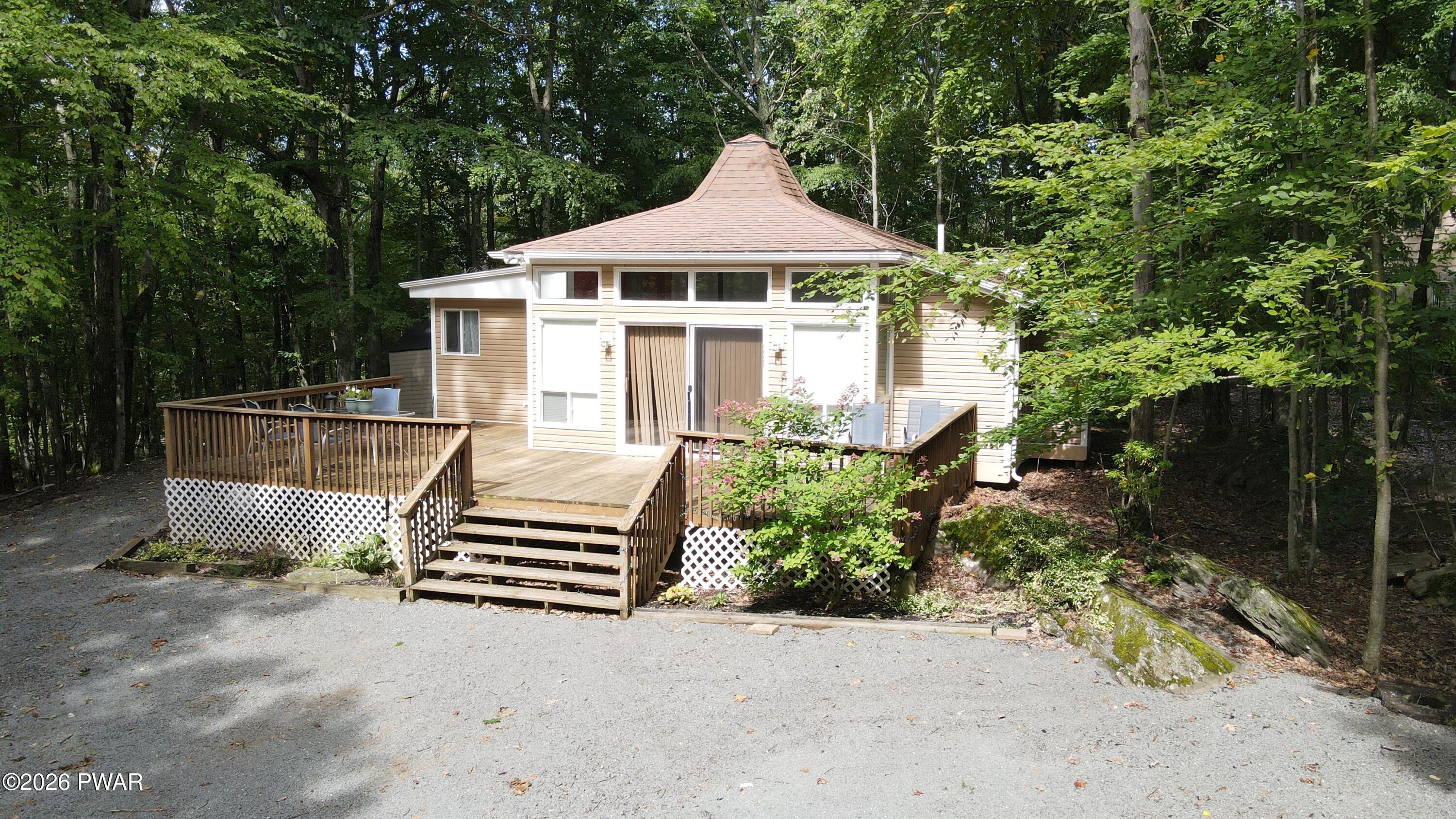 104 Hickory Lane — photo