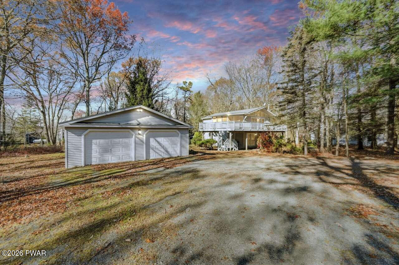 116 Rodeo Drive, Hawley, PA 18428