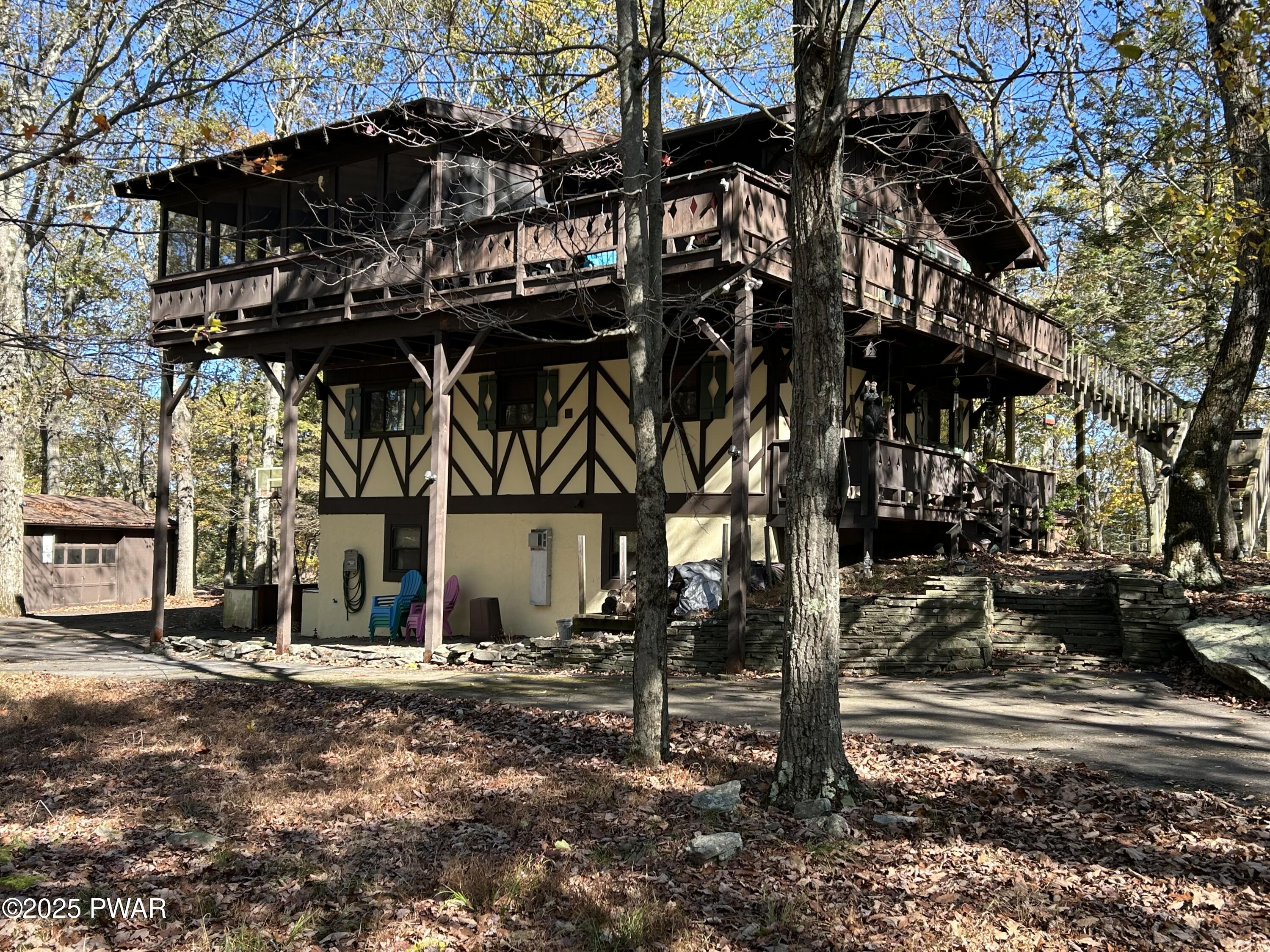 101 Bear Trap Mountain Road — photo