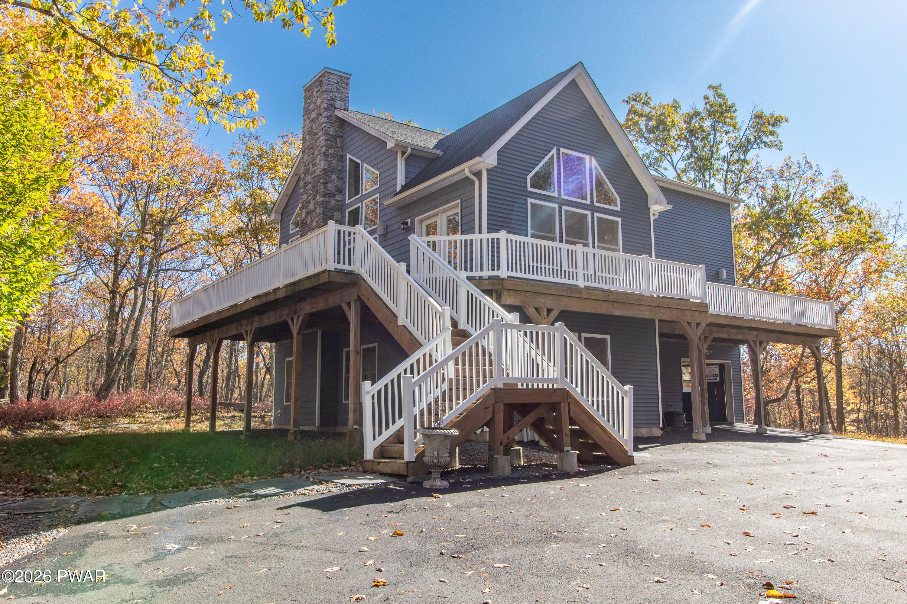 111 Woodcrest Drive — photo