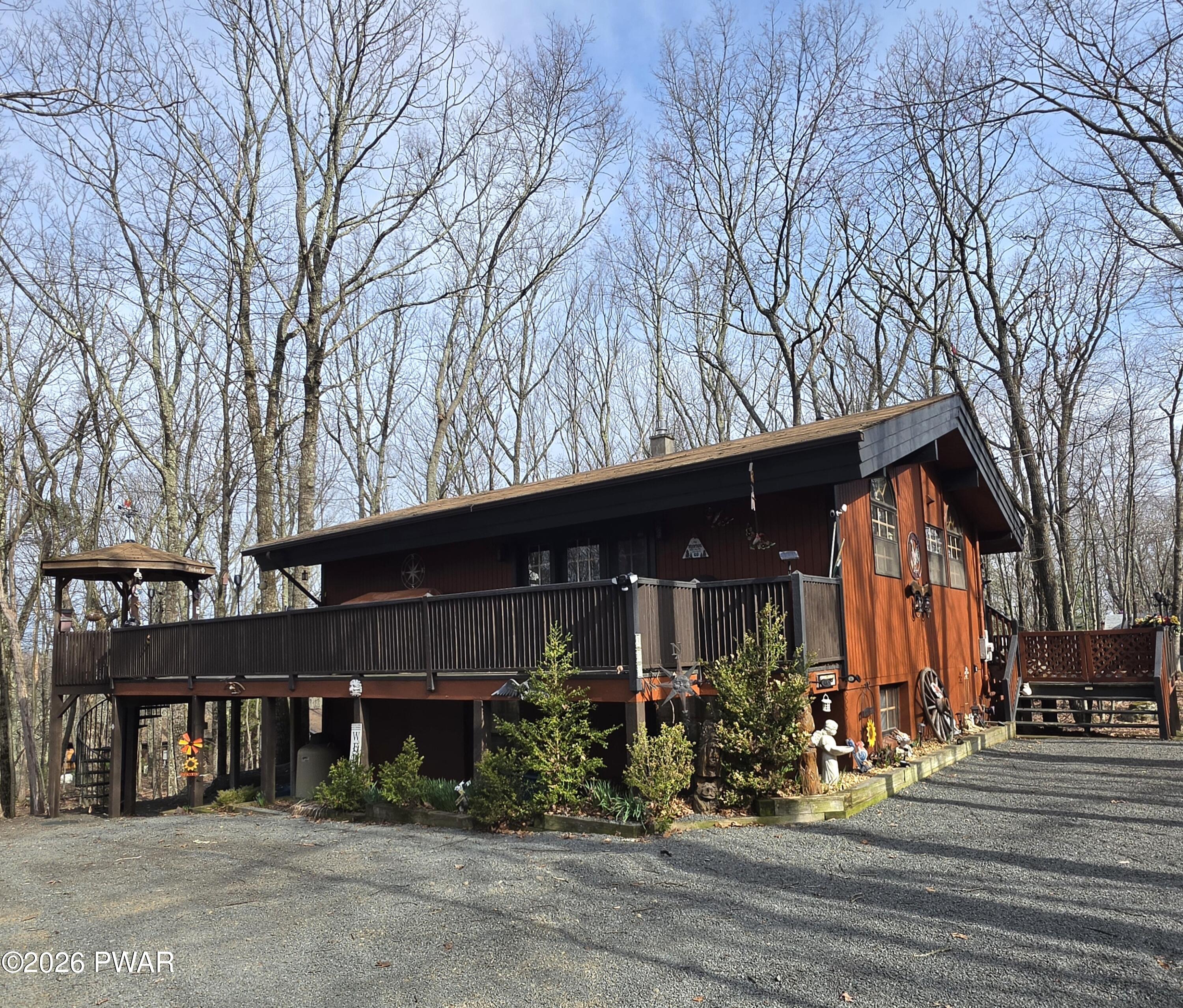 300 Forest Drive — photo