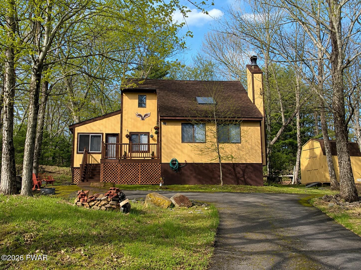 328 Maple Ridge Drive — photo