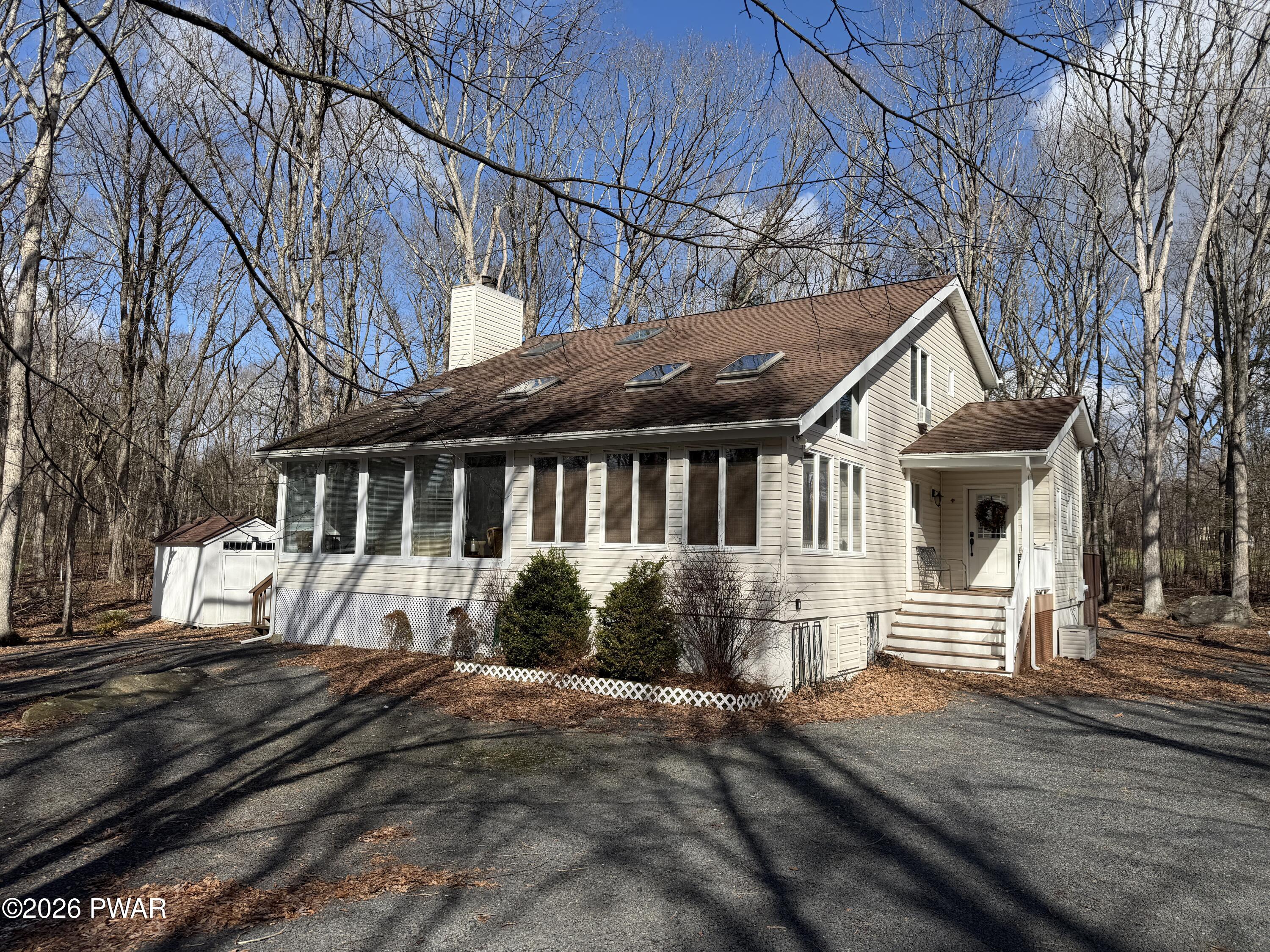 811 Paddock Court — photo