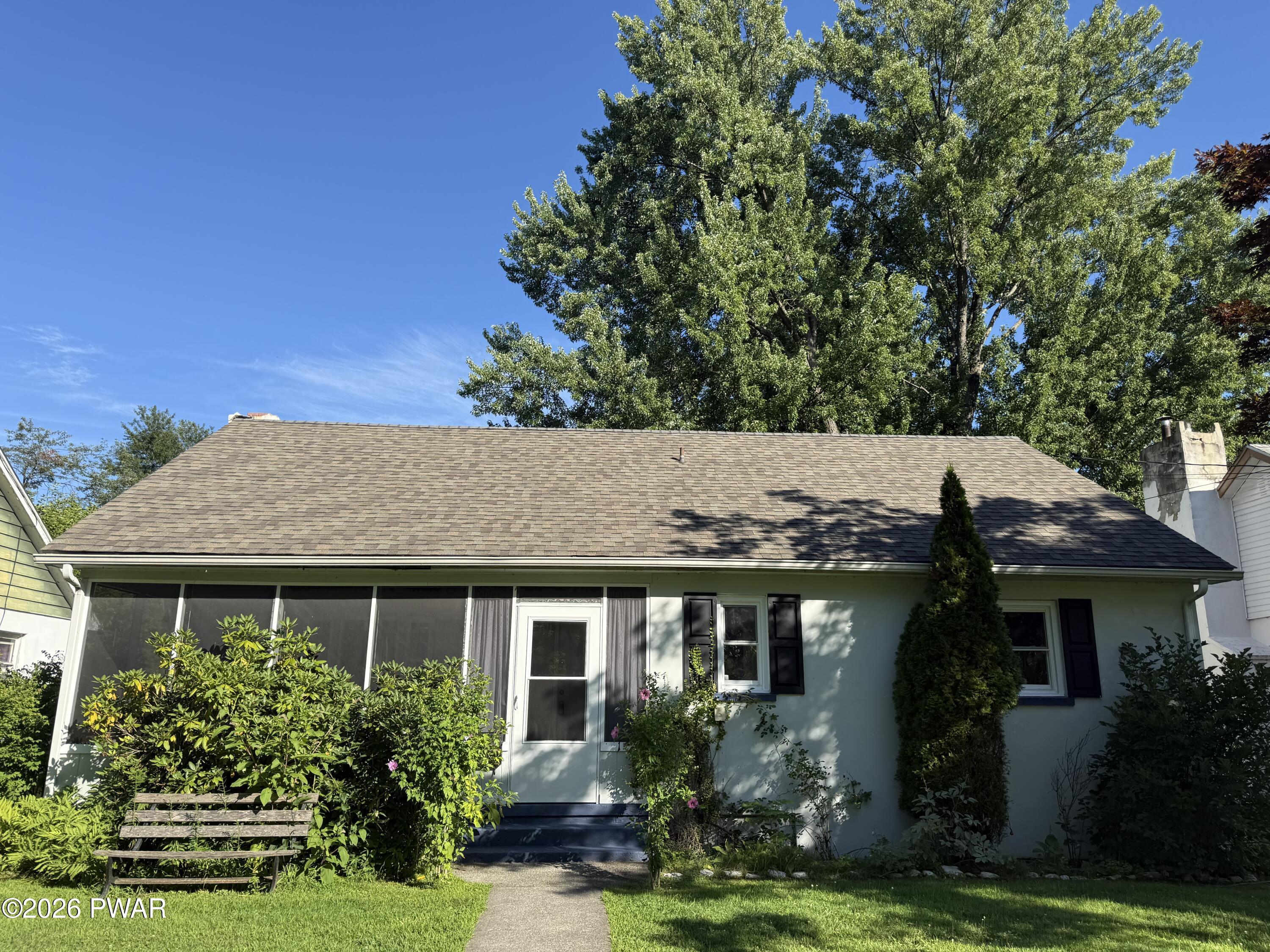 13 Dervend Circle — photo