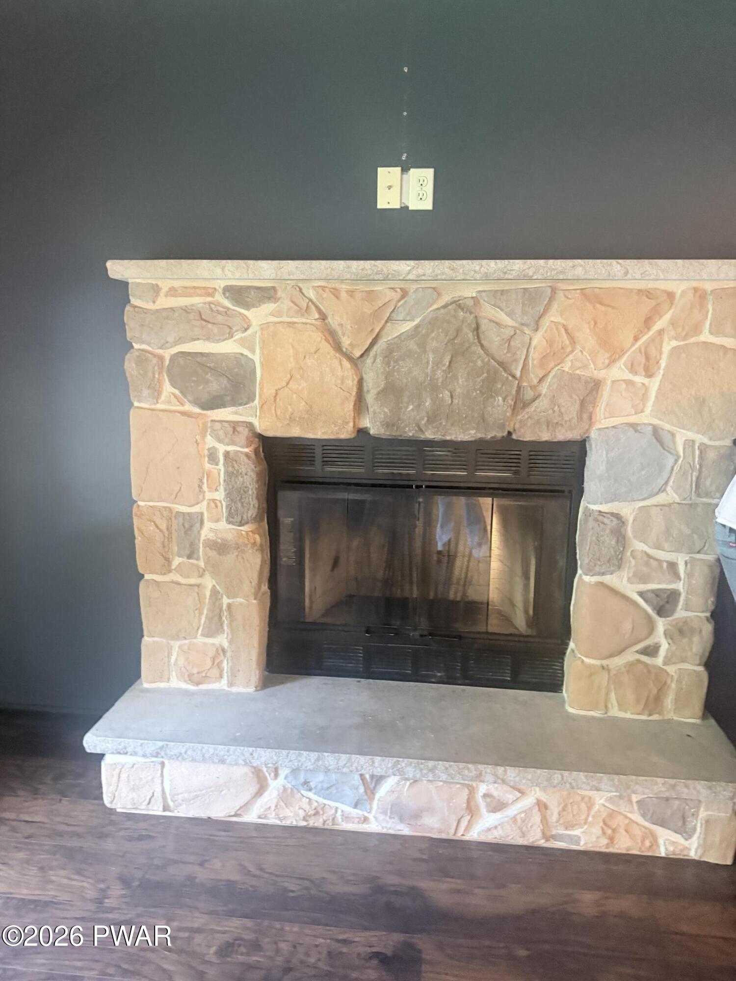 4896 Pine Ridge Drive W, Bushkill, PA 18324 — photo 3