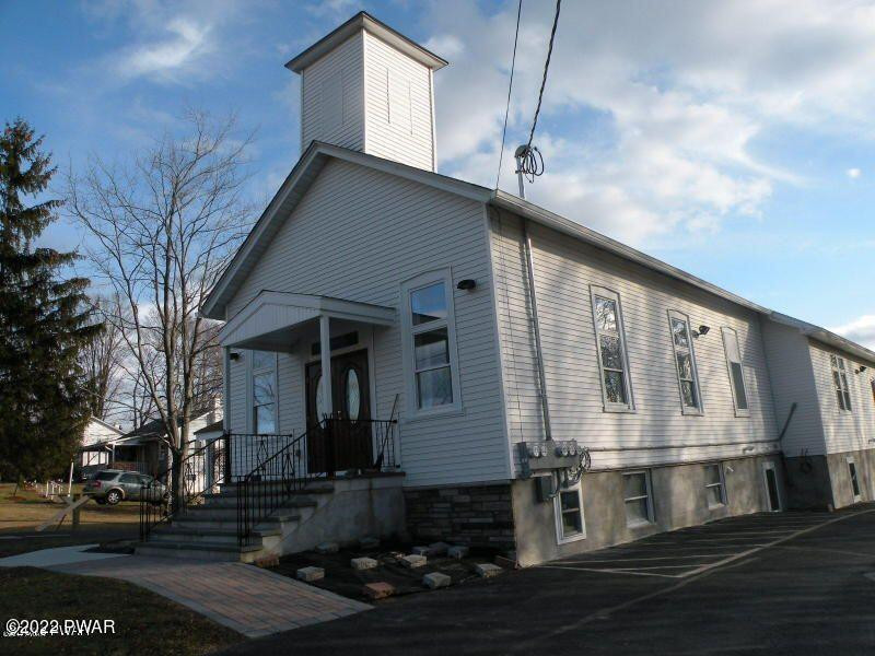 186 Ledgedale Road 1 — photo