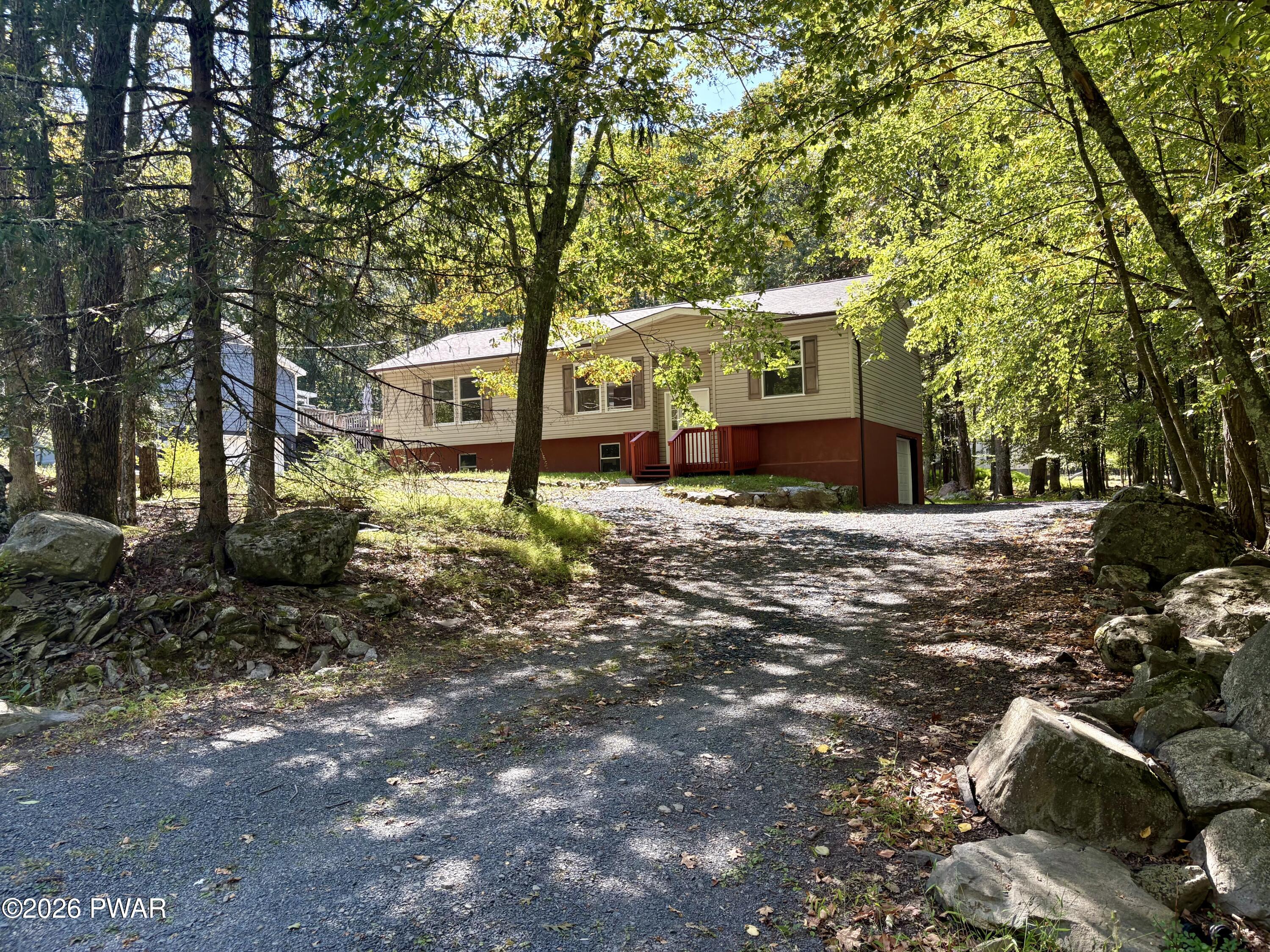 1073 Deer Run E — photo