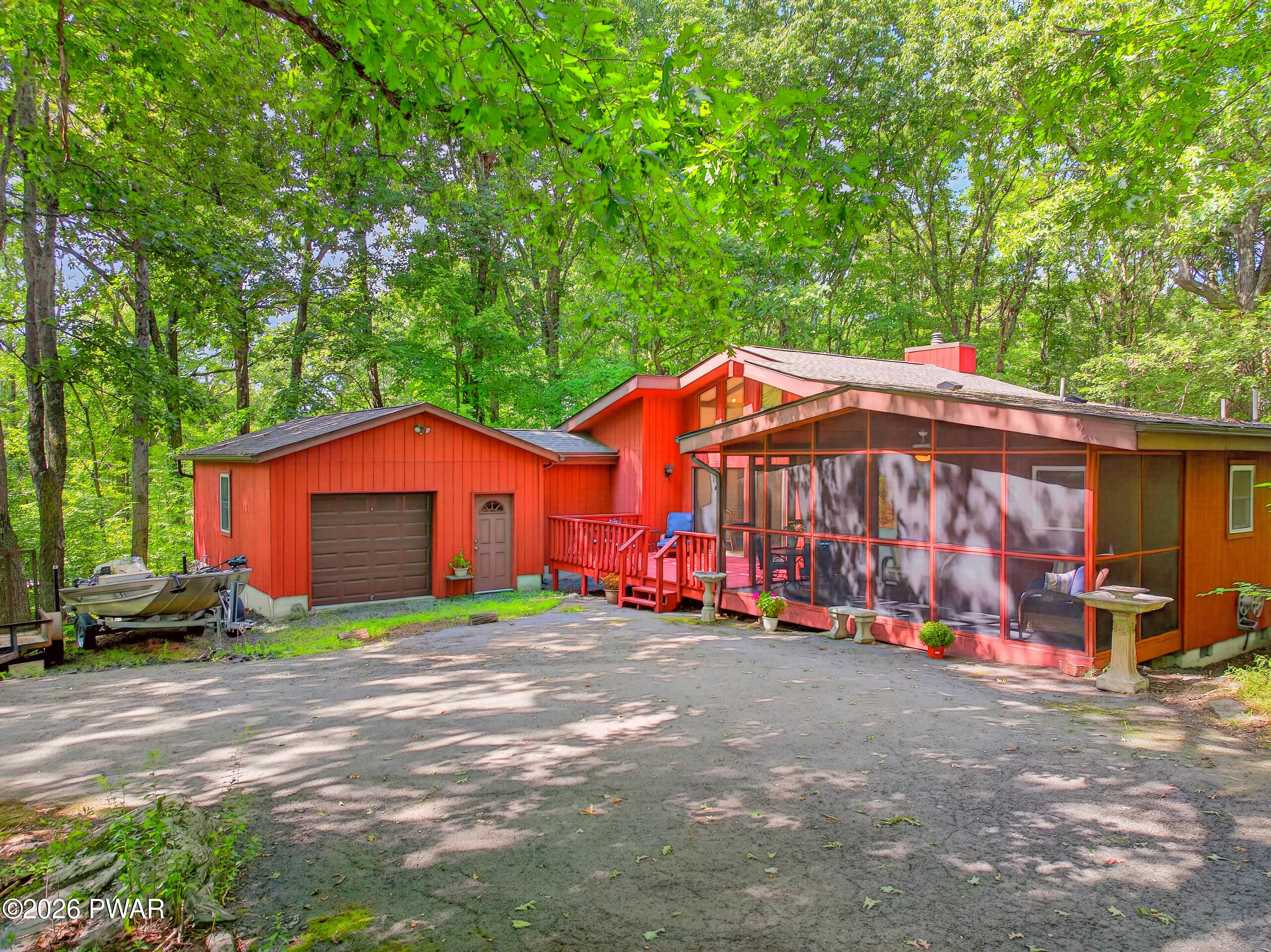 505 Maple Ridge, Hawley, PA 18428 — photo 2