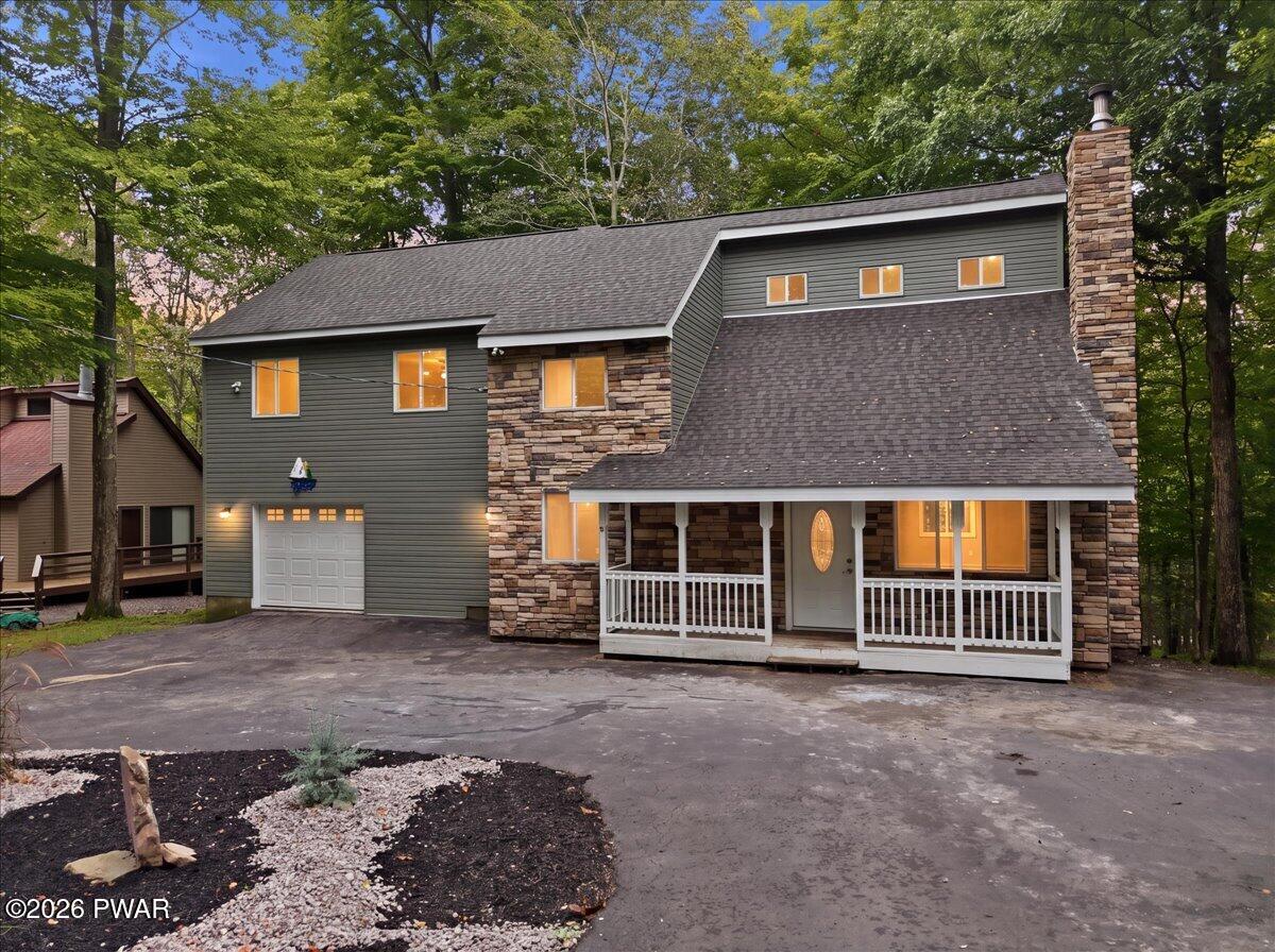 1012 Fawnhill Court — photo