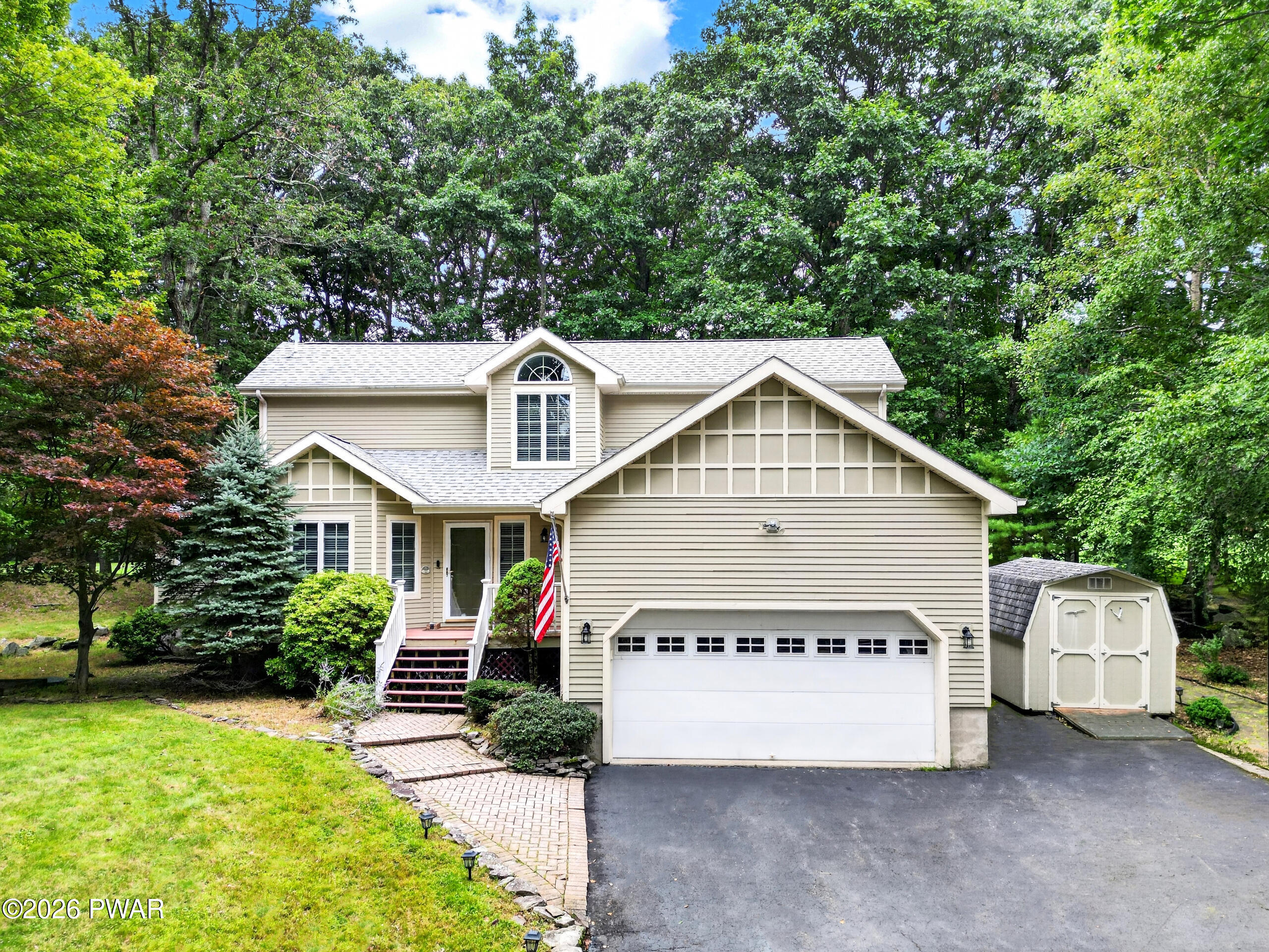138 Eastwood Drive — photo