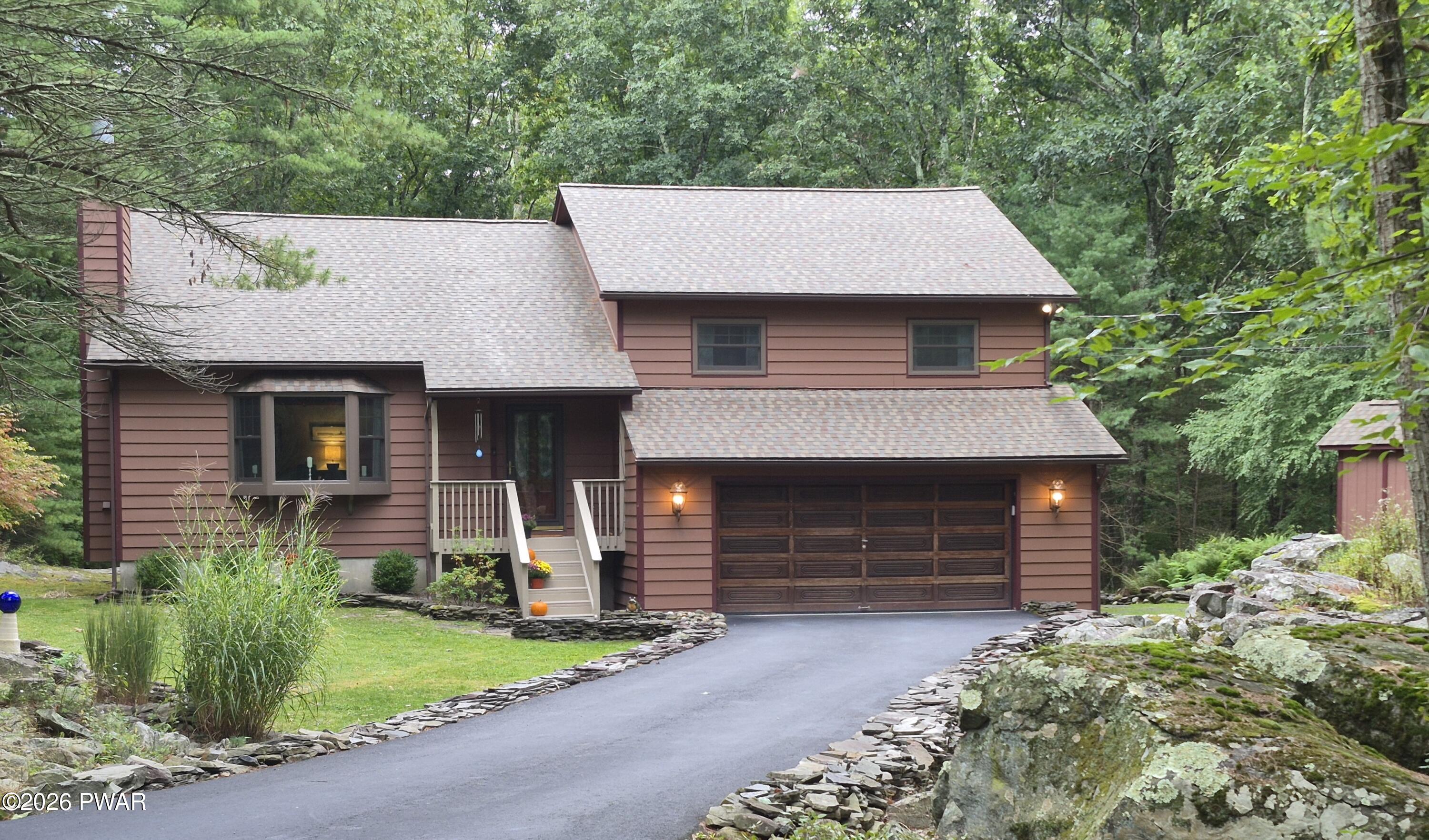 136 Pocono Circle Drive W — photo