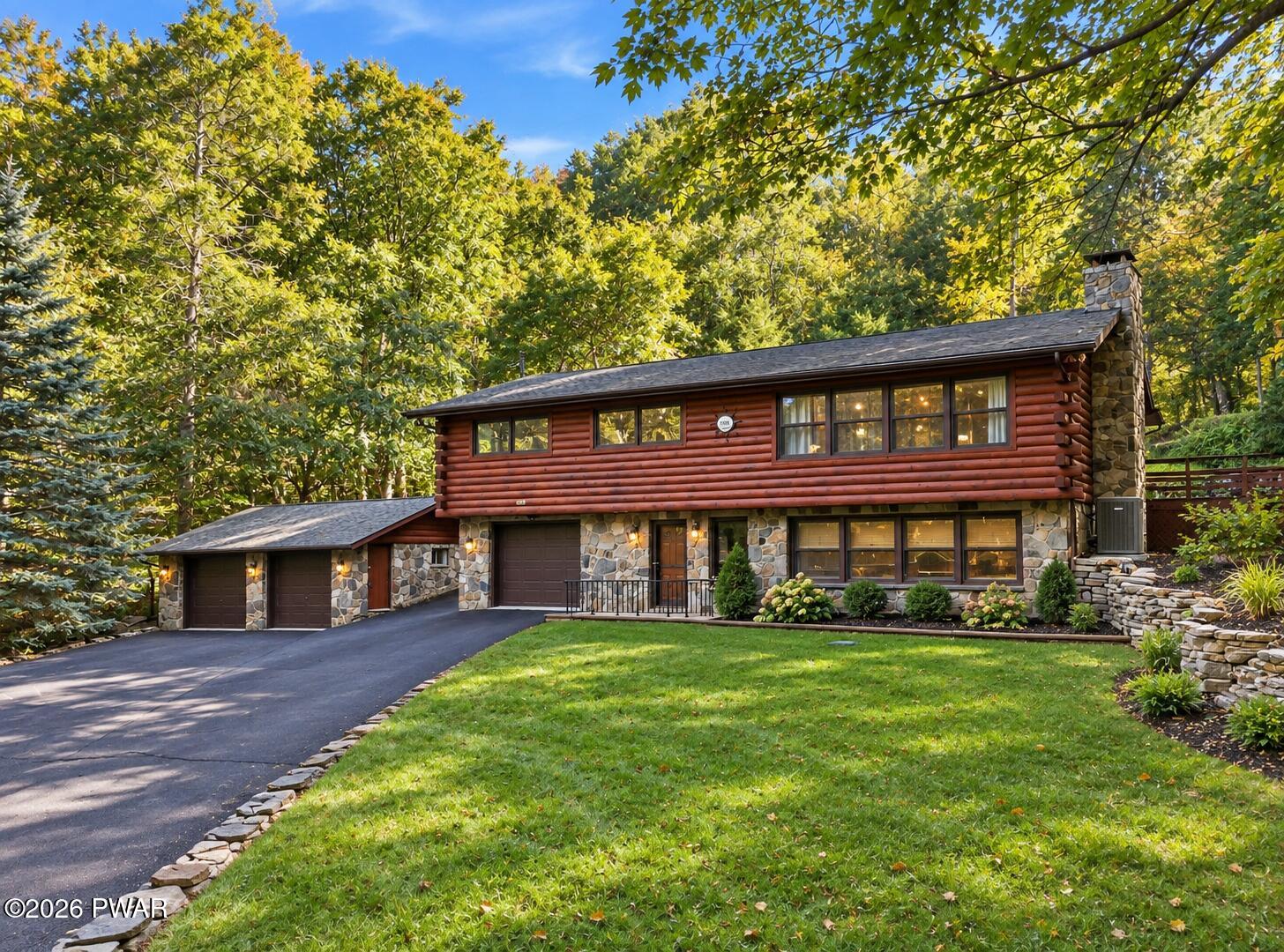 129 Briarwood Drive — photo